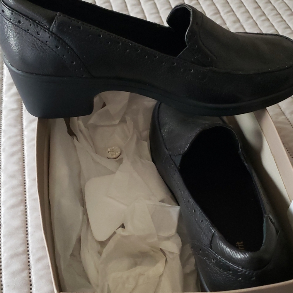 Easy Spirit shoes